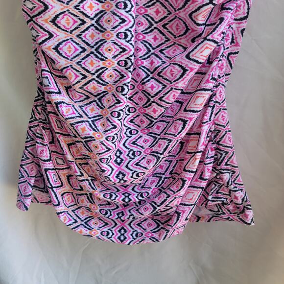 Island Escape Tankini Top Size‎ 8 Halter Padded Pink Geometric Pattern Woven - Picture 4 of 7